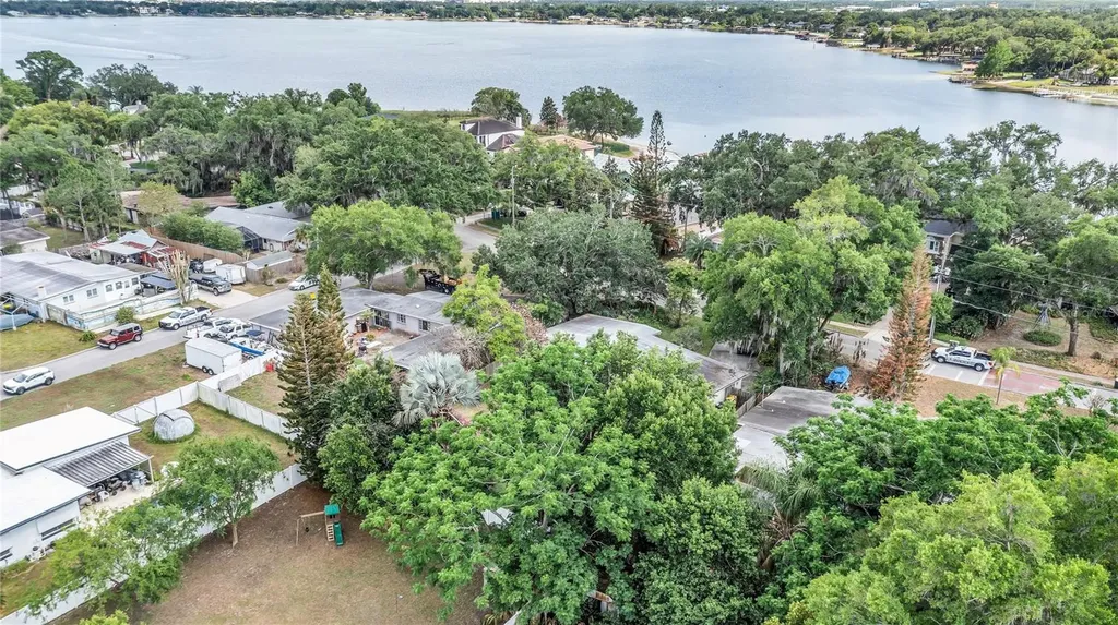 2231 Homewood Drive Belle Isle FL 32809