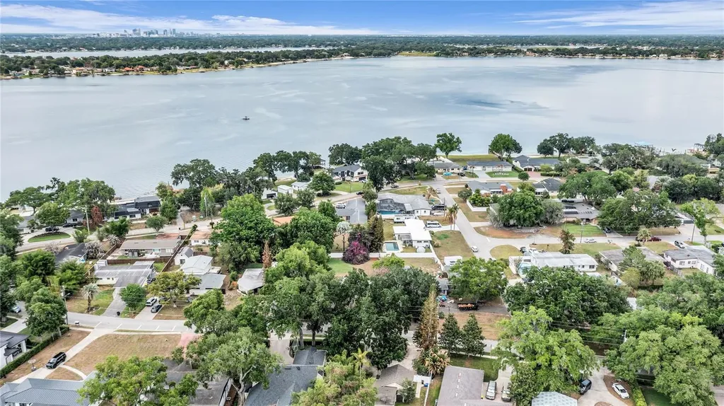 2231 Homewood Drive Belle Isle FL 32809