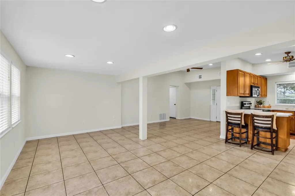 2231 Homewood Drive Belle Isle FL 32809