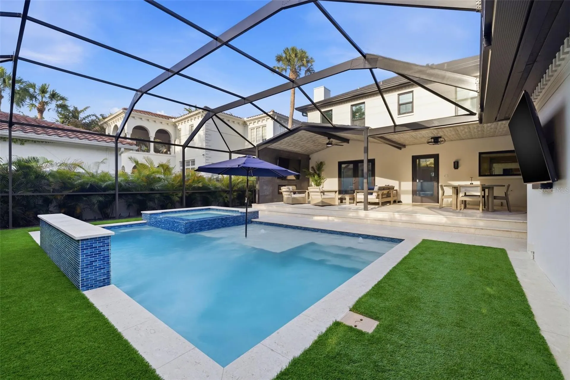 417 S Paloma Place Tampa FL 33609