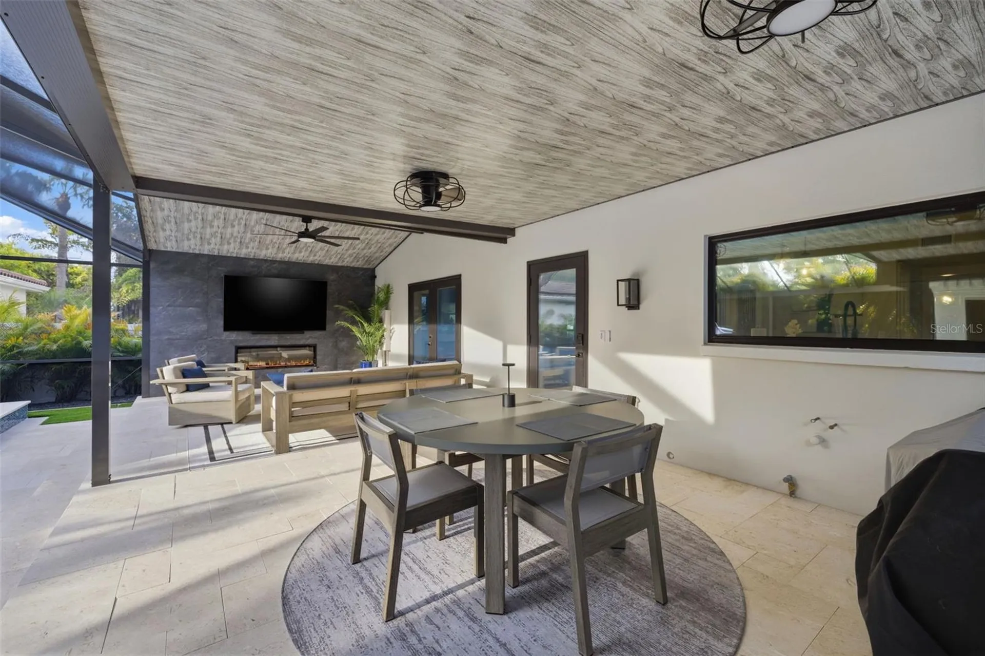 417 S Paloma Place Tampa FL 33609