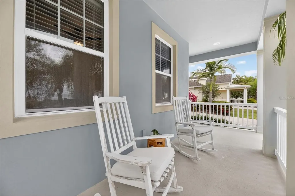 513 Manns Harbor Drive Apollo Beach FL 33572