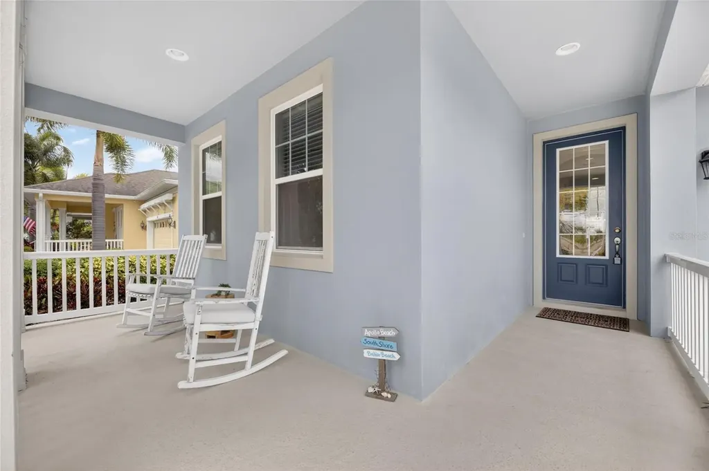 513 Manns Harbor Drive Apollo Beach FL 33572