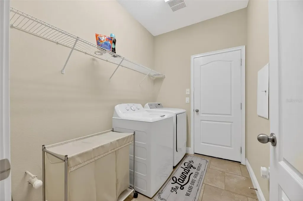 513 Manns Harbor Drive Apollo Beach FL 33572