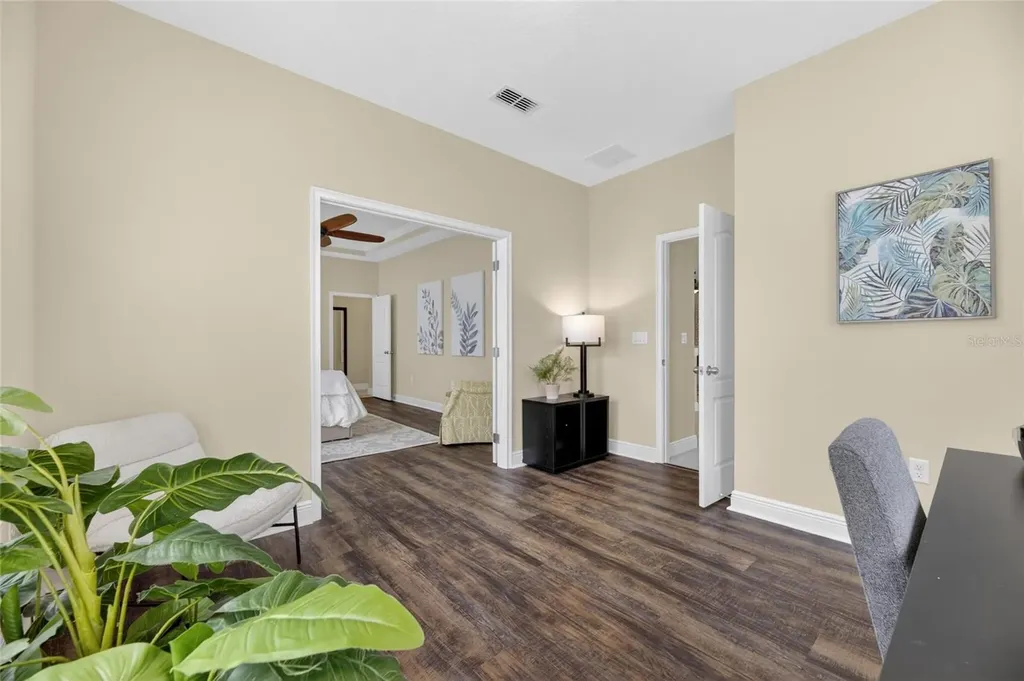 513 Manns Harbor Drive Apollo Beach FL 33572