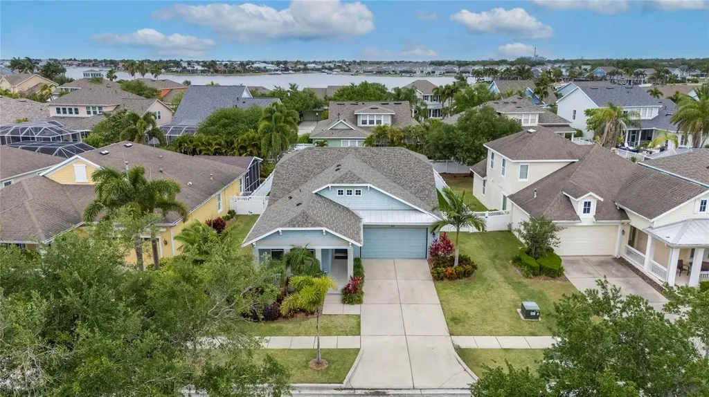 513 Manns Harbor Drive Apollo Beach FL 33572