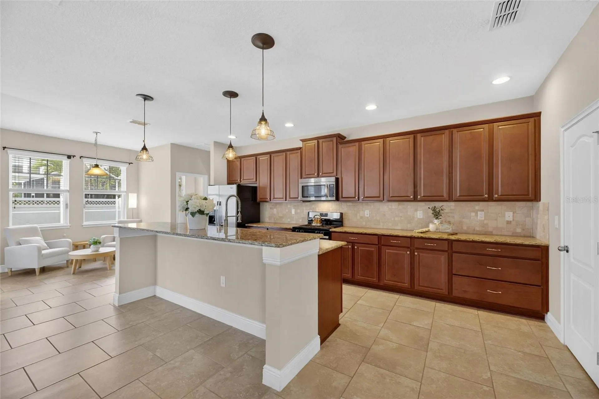 513 Manns Harbor Drive Apollo Beach FL 33572