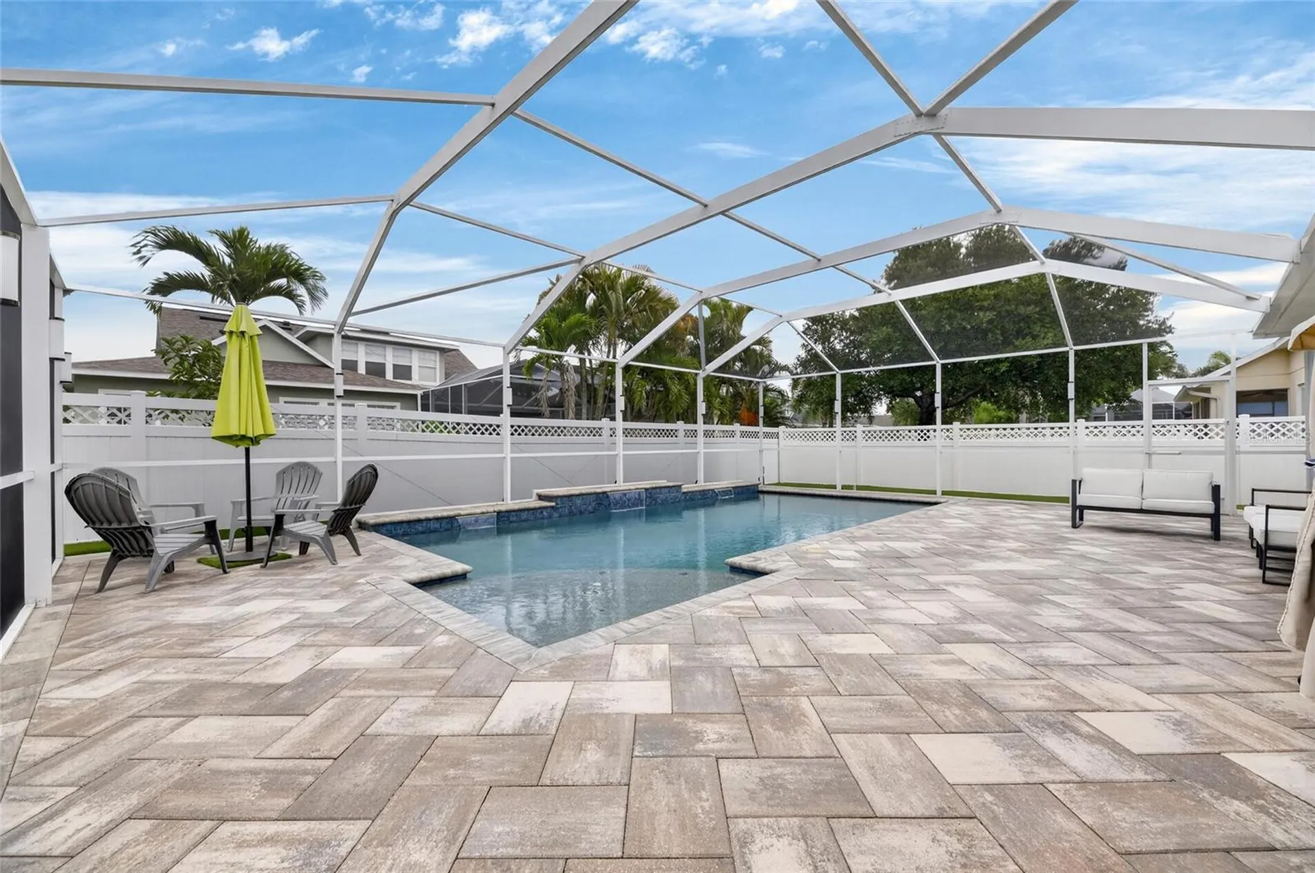 513 Manns Harbor Drive Apollo Beach FL 33572