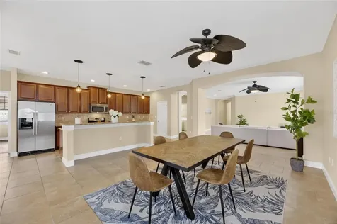 513 Manns Harbor Drive Apollo Beach FL 33572