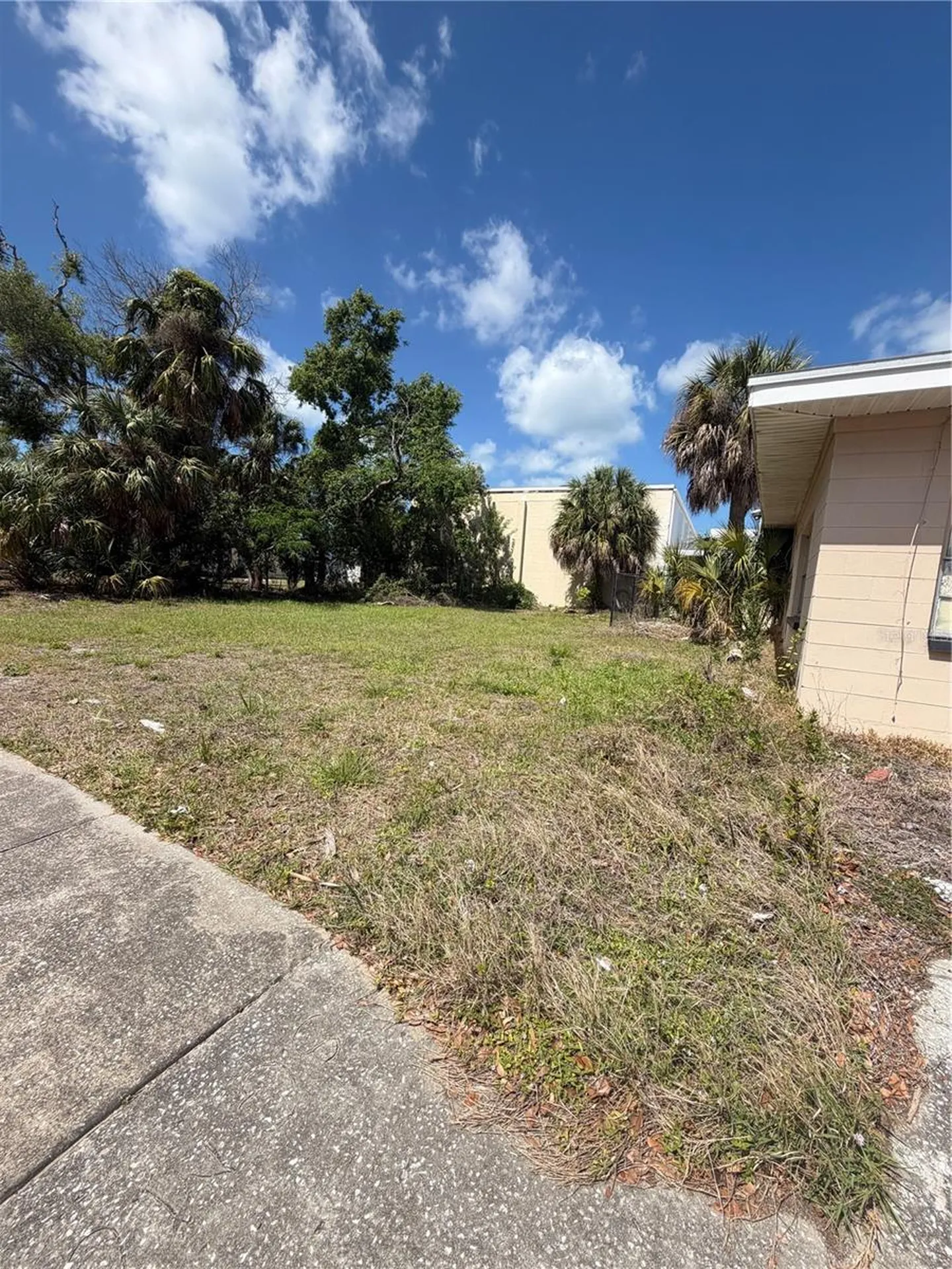 1104 North Garden Avenue Clearwater FL 33755
