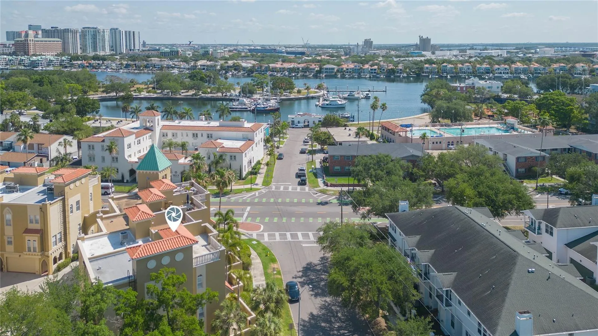 114 E Davis Boulevard Tampa FL 33606