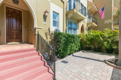114 E Davis Boulevard Tampa FL 33606