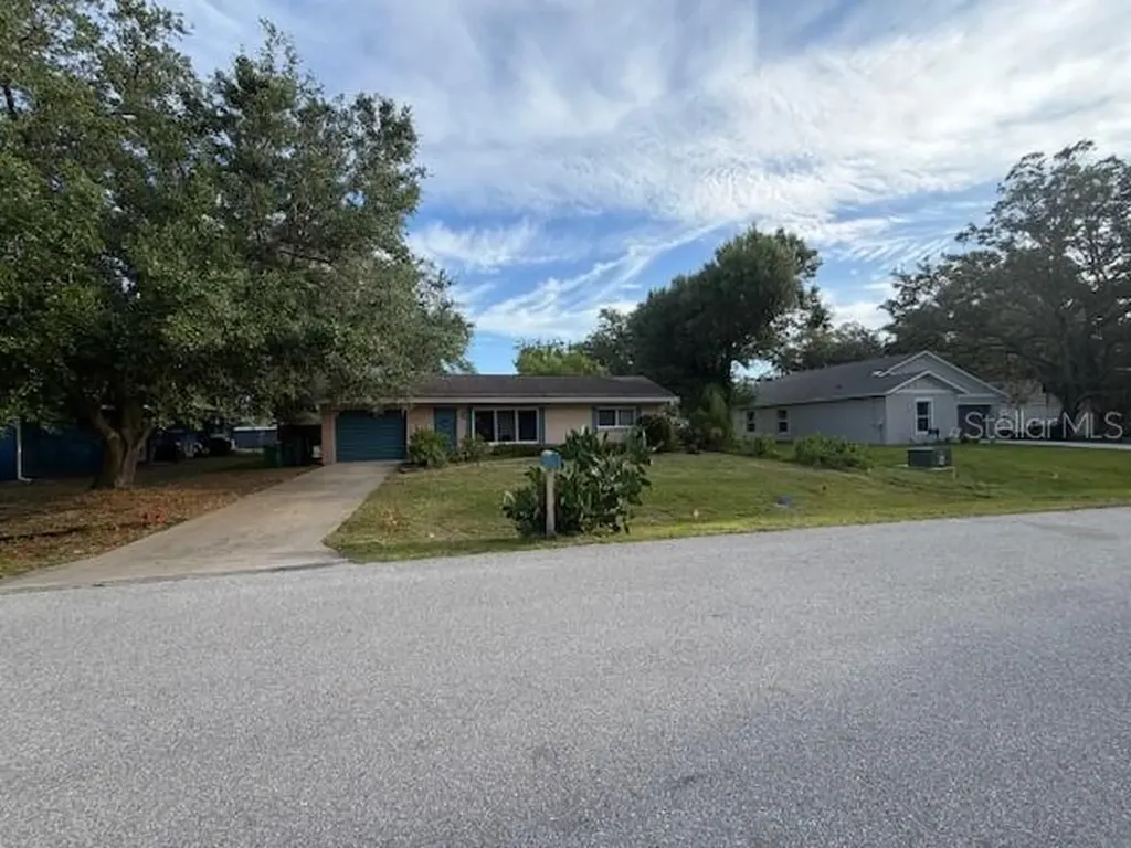 21447 Dranson Avenue Port Charlotte FL 33952