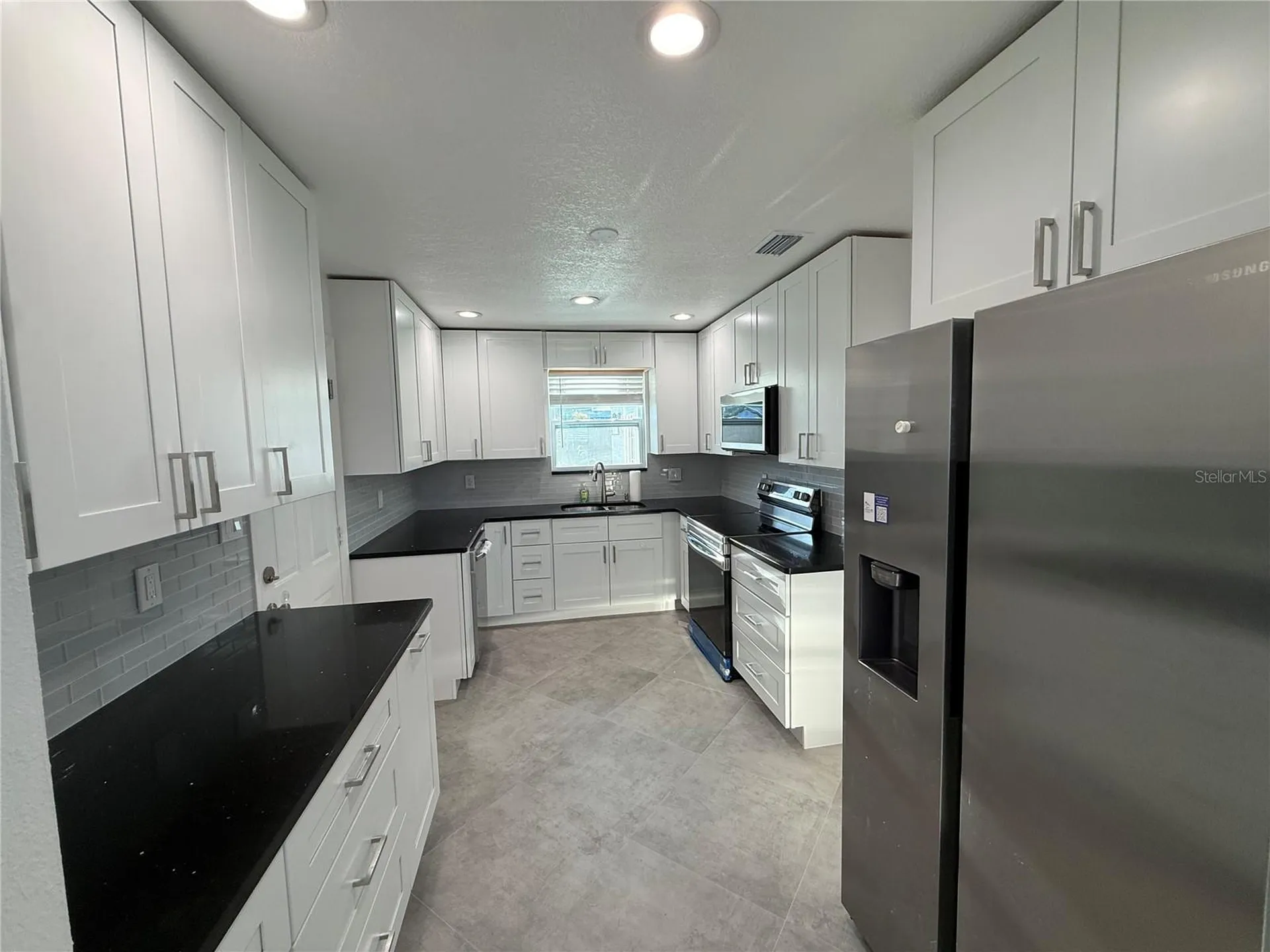 15573 Bedford Circle E Clearwater FL 33764