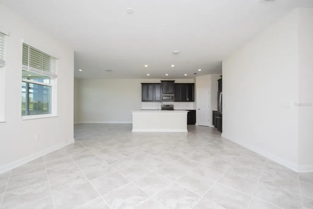 1037 Blackwolf Run Road Davenport FL 33896
