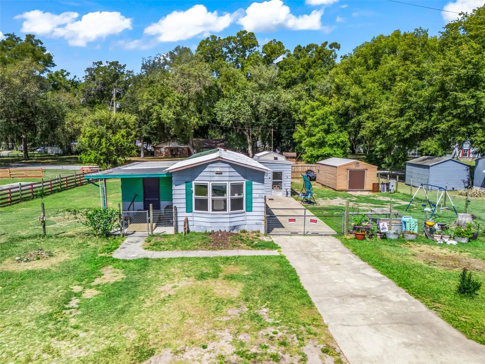 10114 SE 24th Street Webster FL 33597