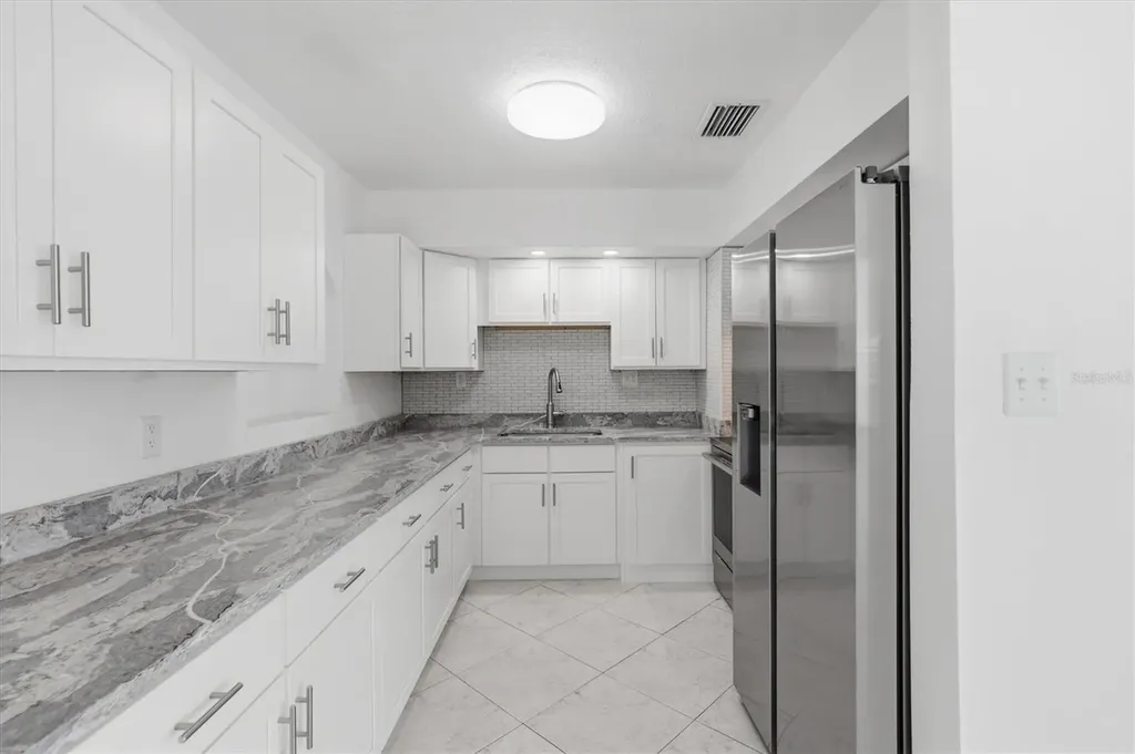721 Bayshore Drive Tarpon Springs FL 34689