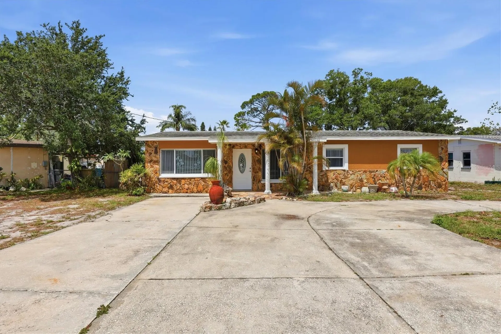 721 Bayshore Drive Tarpon Springs FL 34689