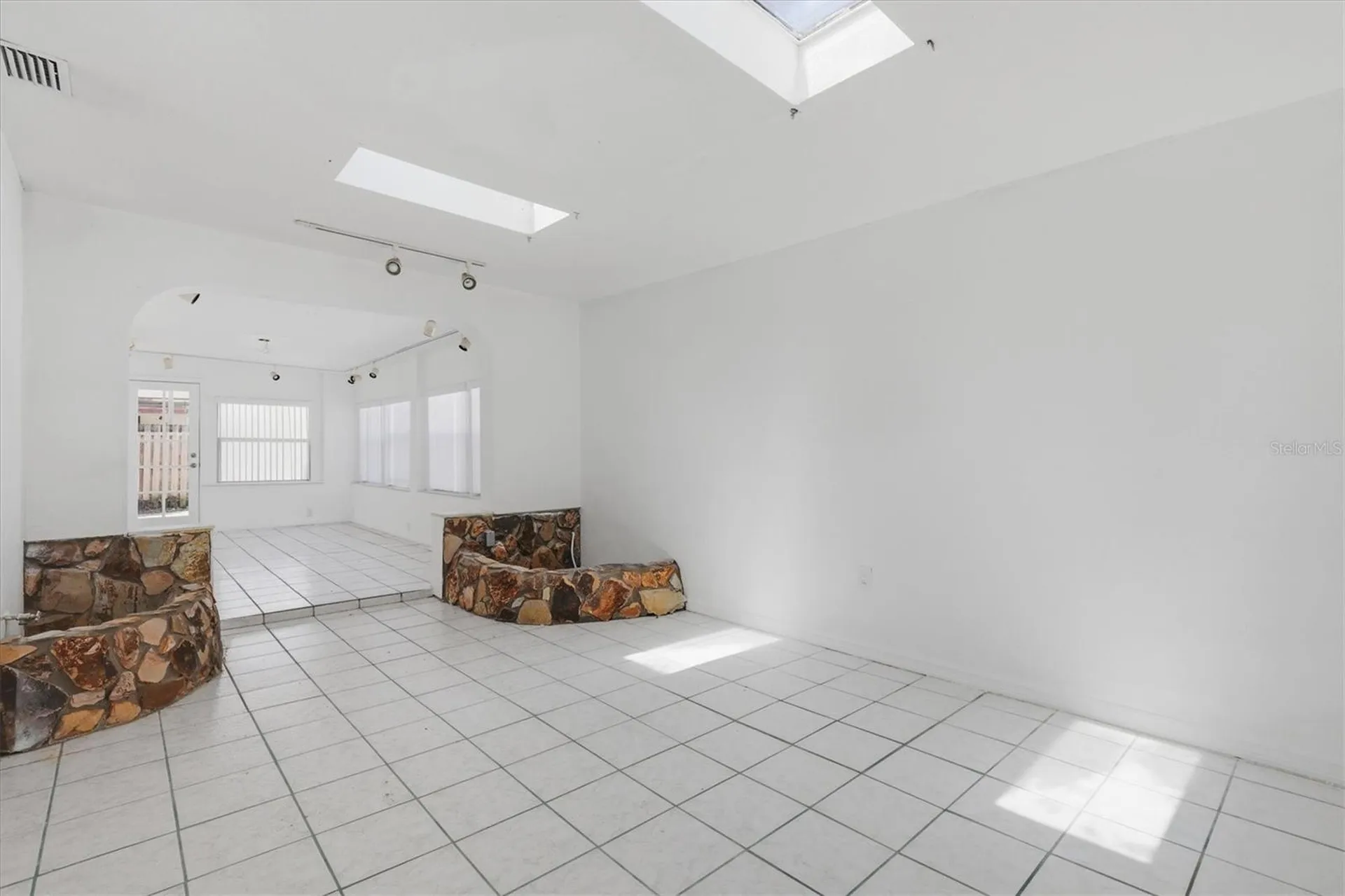 721 Bayshore Drive Tarpon Springs FL 34689
