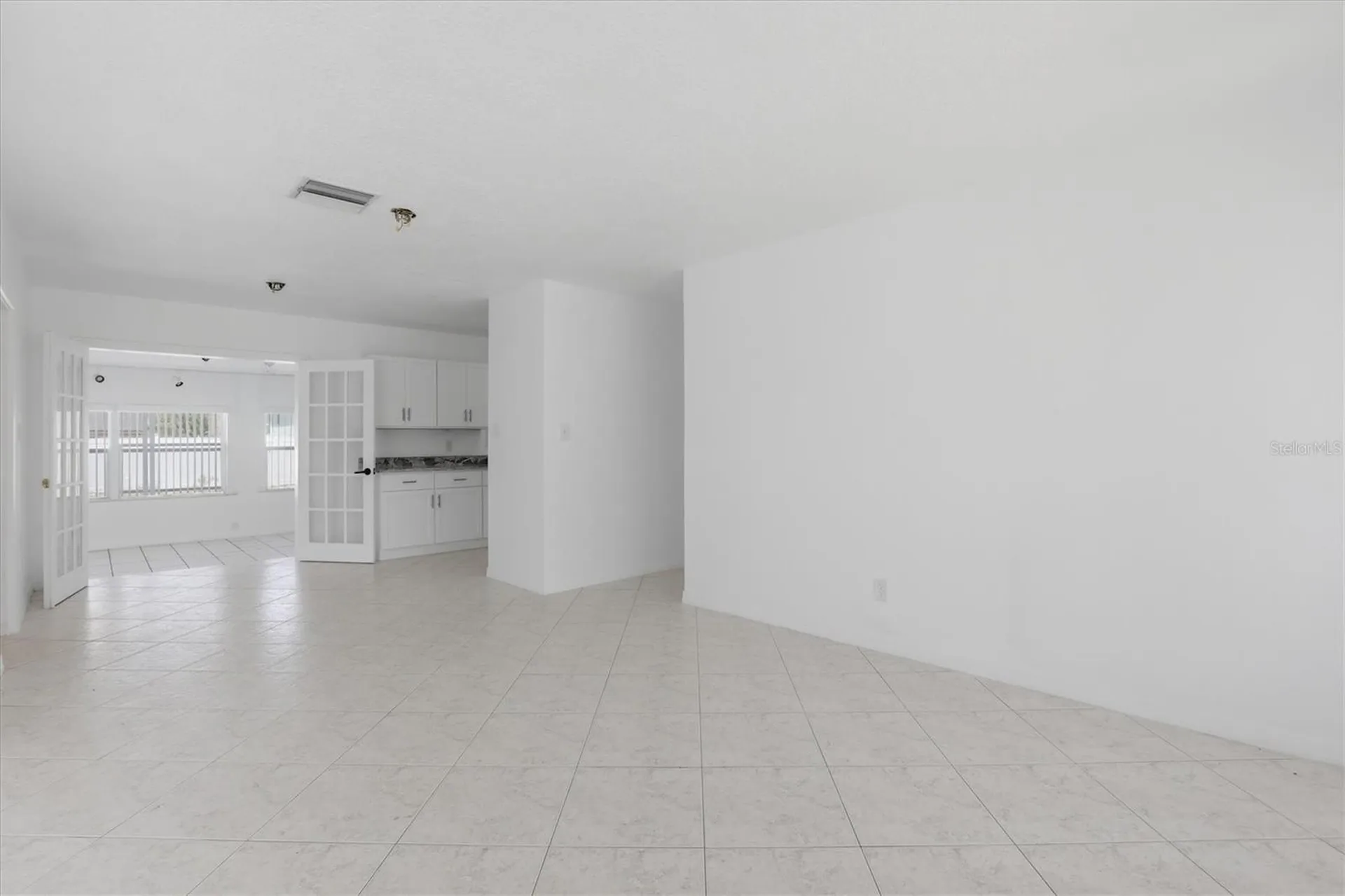721 Bayshore Drive Tarpon Springs FL 34689