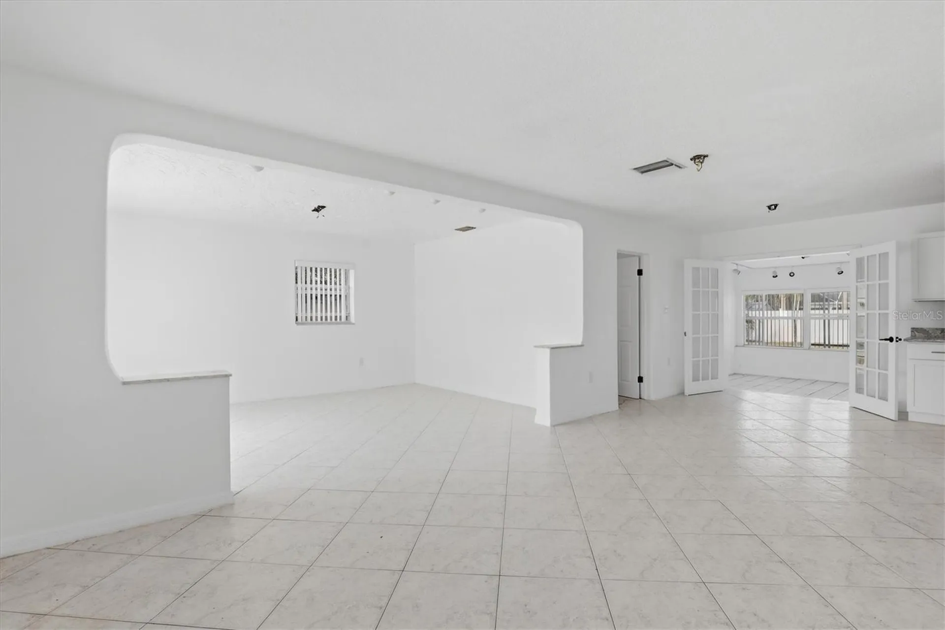 721 Bayshore Drive Tarpon Springs FL 34689