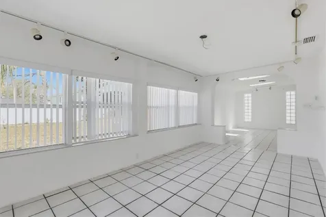 721 Bayshore Drive Tarpon Springs FL 34689