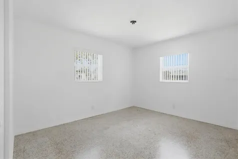 721 Bayshore Drive Tarpon Springs FL 34689
