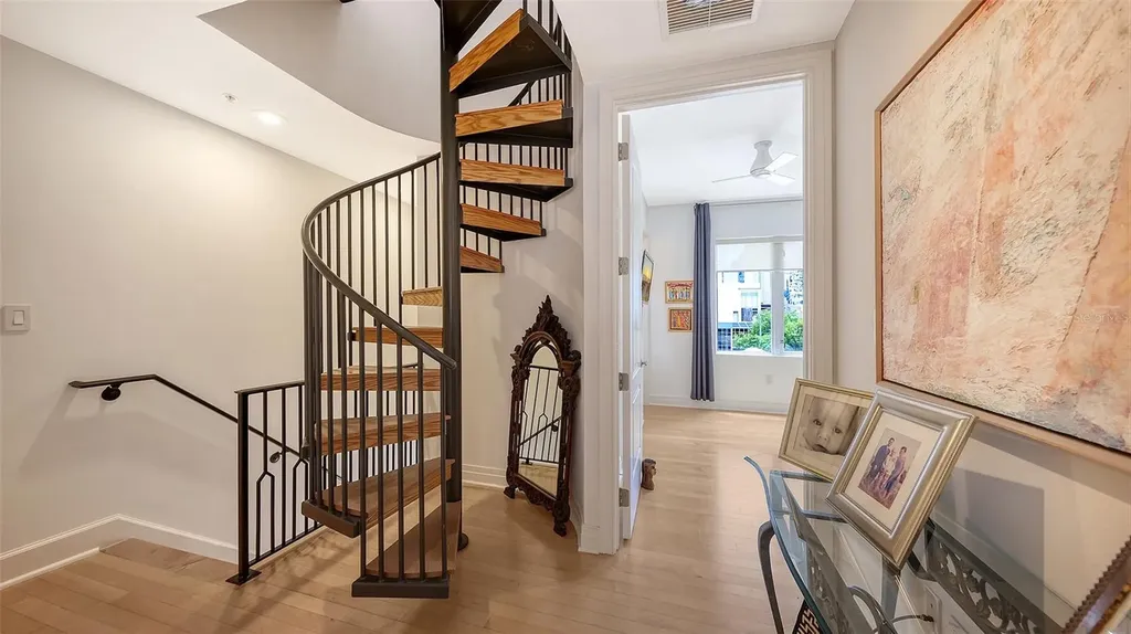 235 Cocoanut Avenue Sarasota FL 34236