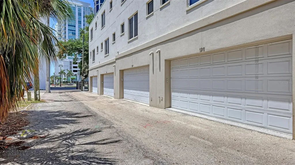 235 Cocoanut Avenue Sarasota FL 34236
