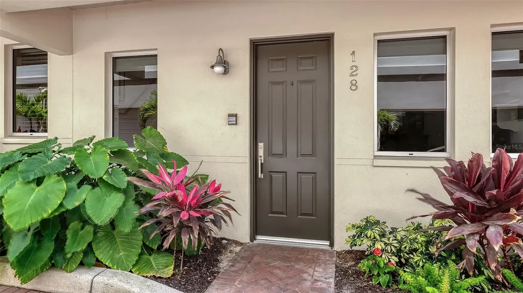 235 Cocoanut Avenue Sarasota FL 34236
