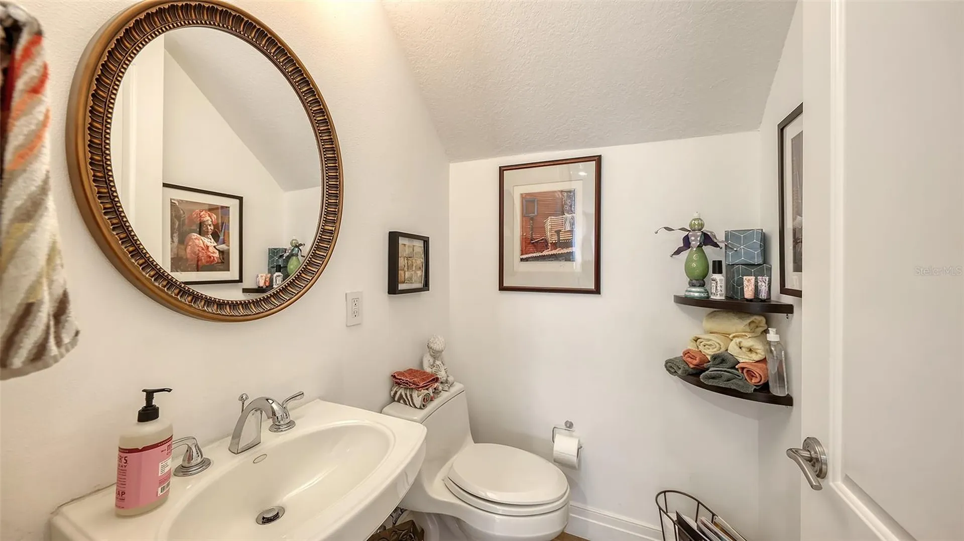 235 Cocoanut Avenue Sarasota FL 34236