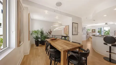 235 Cocoanut Avenue Sarasota FL 34236
