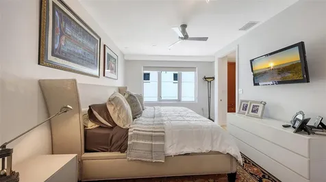 235 Cocoanut Avenue Sarasota FL 34236