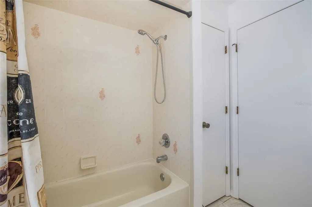 8285 Galgano Lane Spring Hill FL 34606
