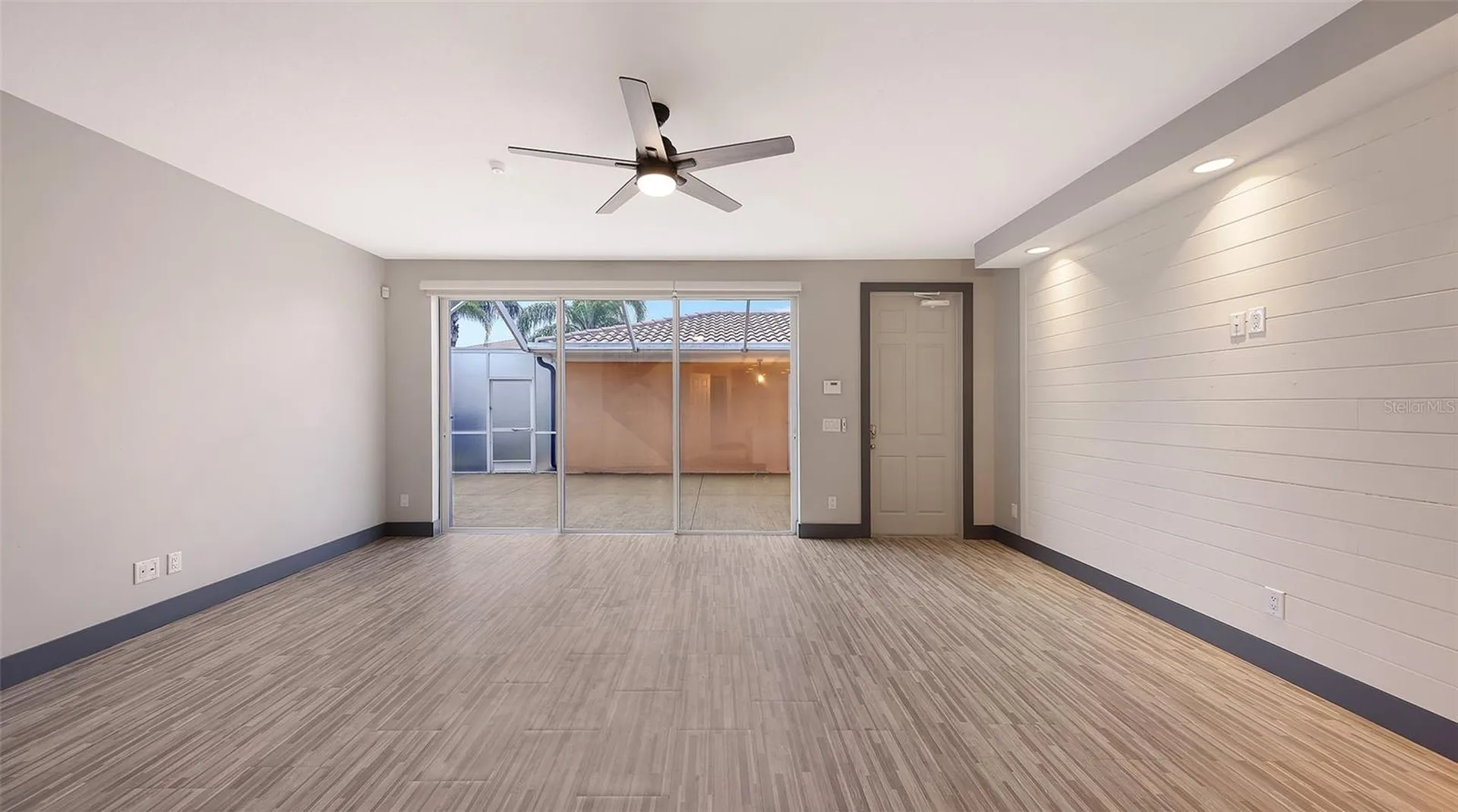 1586 Dorgali Drive Sarasota FL 34238