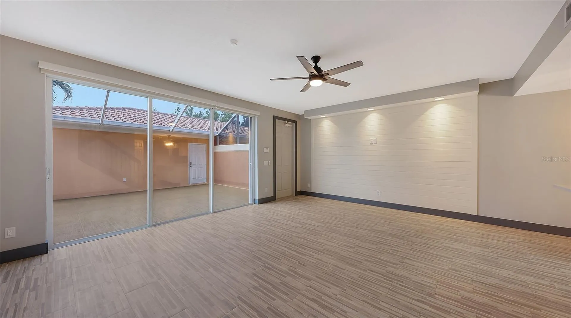 1586 Dorgali Drive Sarasota FL 34238