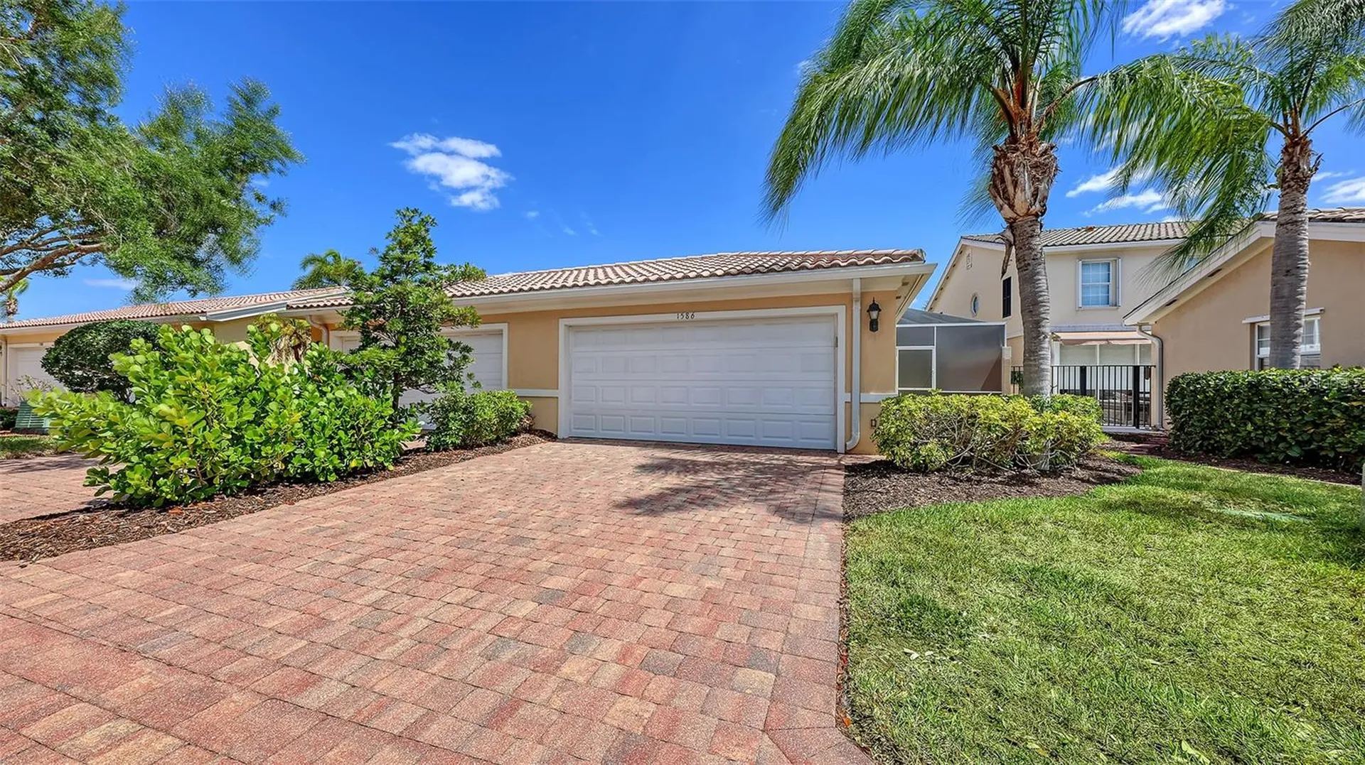 1586 Dorgali Drive Sarasota FL 34238