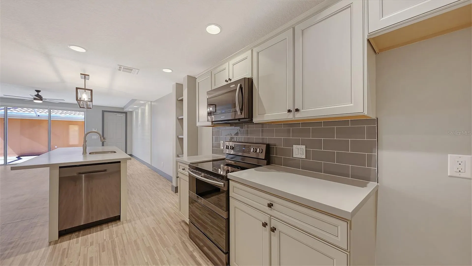 1586 Dorgali Drive Sarasota FL 34238