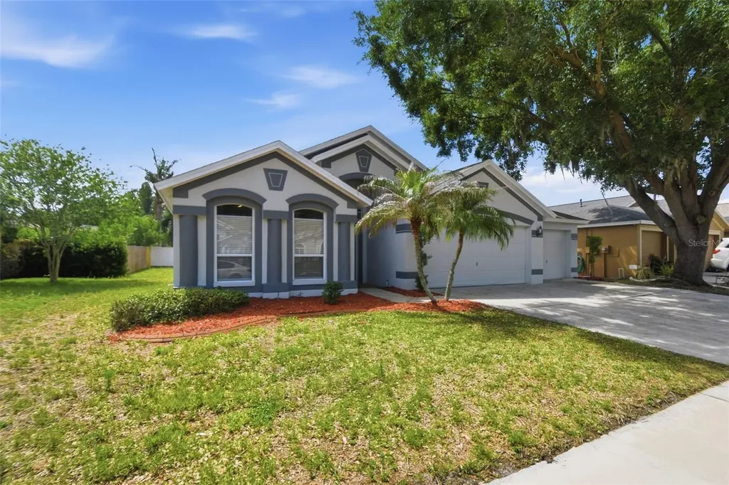 1452 Baythorn Drive Wesley Chapel FL 33543