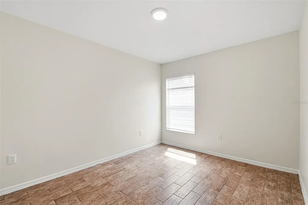 1452 Baythorn Drive Wesley Chapel FL 33543