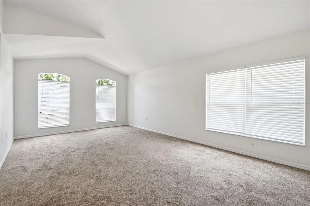 1452 Baythorn Drive Wesley Chapel FL 33543