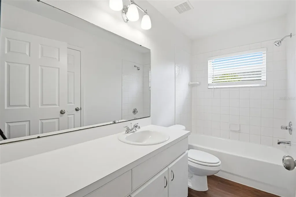 1452 Baythorn Drive Wesley Chapel FL 33543