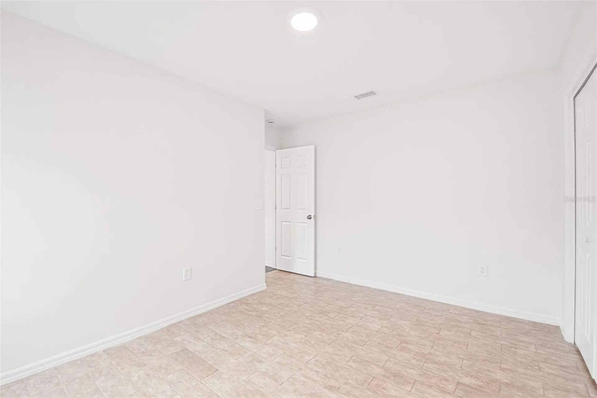 1452 Baythorn Drive Wesley Chapel FL 33543
