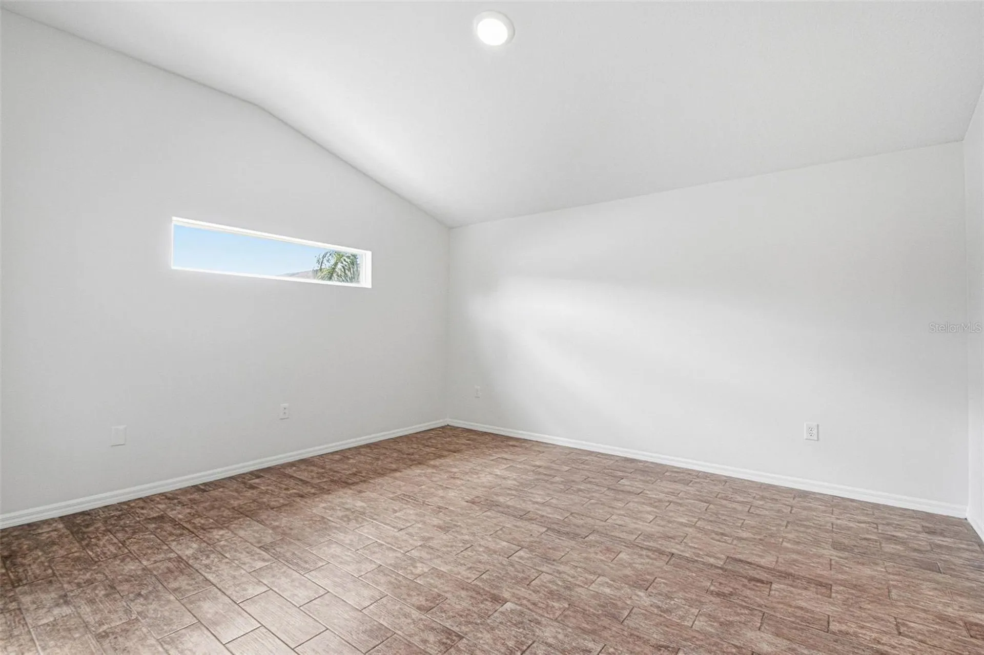 1452 Baythorn Drive Wesley Chapel FL 33543