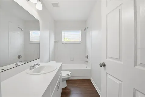 1452 Baythorn Drive Wesley Chapel FL 33543