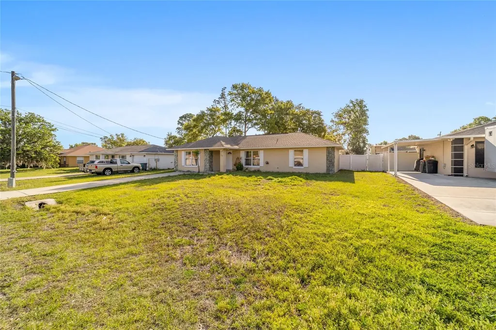 33 Pecan Run Pass Ocala FL 34472
