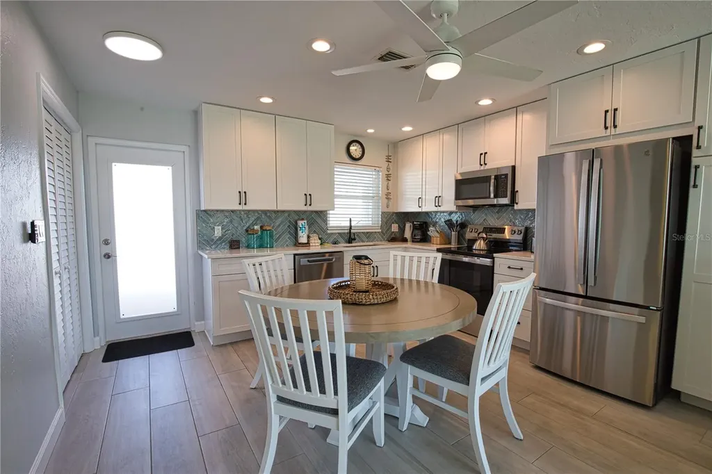 5830 Midnight Pass Road Sarasota FL 34242