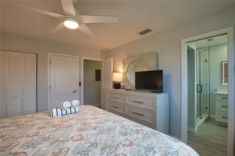 5830 Midnight Pass Road Sarasota FL 34242