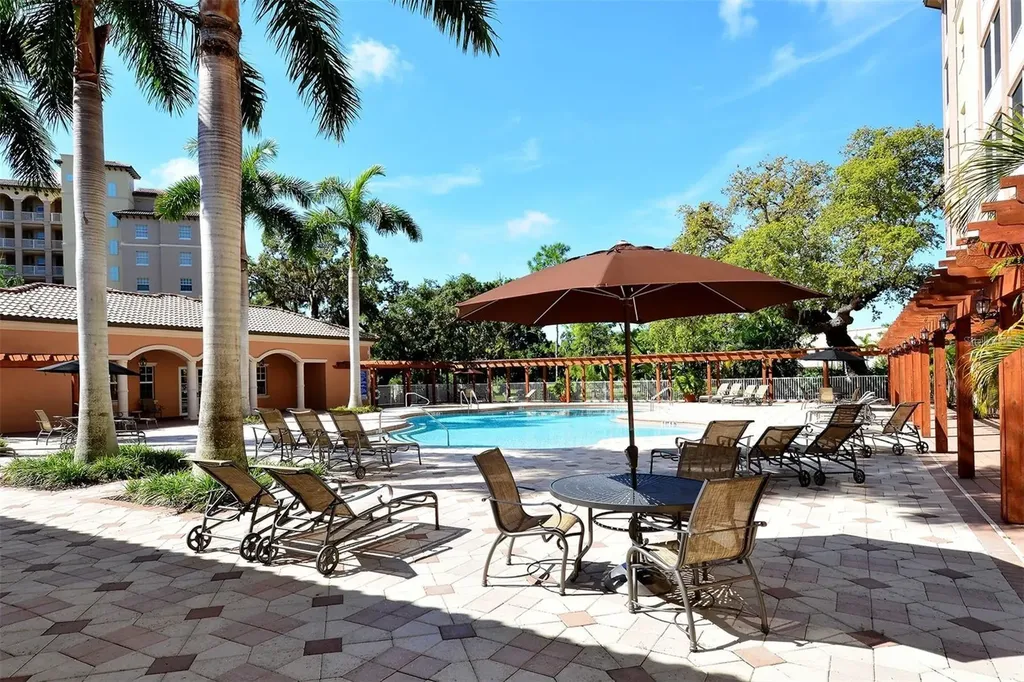 1921 Monte Carlo Drive Sarasota FL 34231