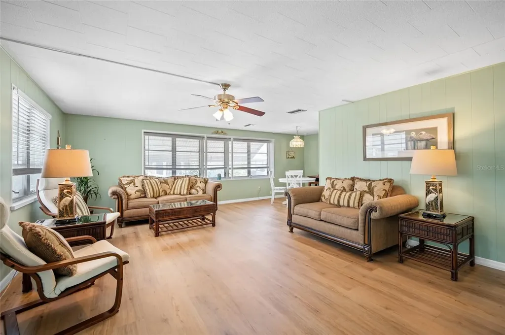 5751 Hyacinth Road Venice FL 34293